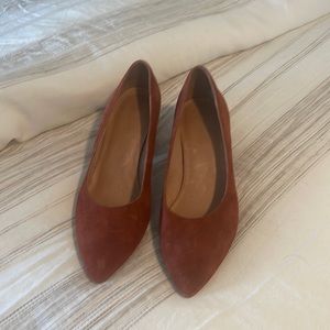 Rust/ brown suede pumps with block heel